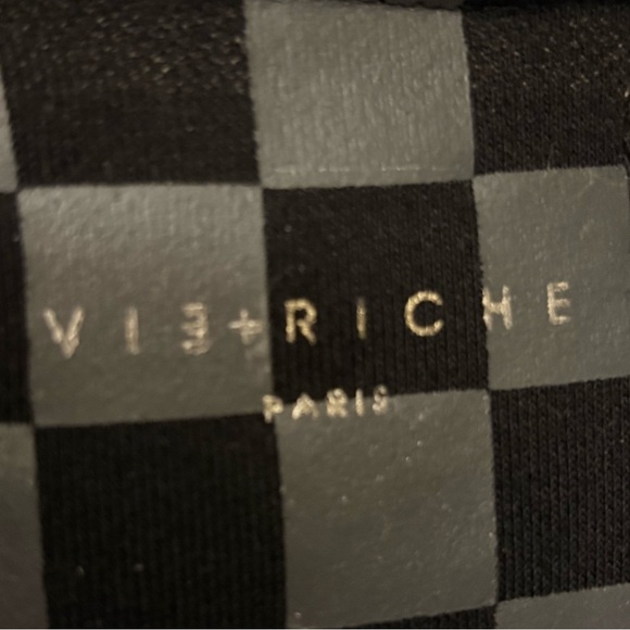 Vie+Richie long sleeve never worn
XL - Picture 10 of 12
